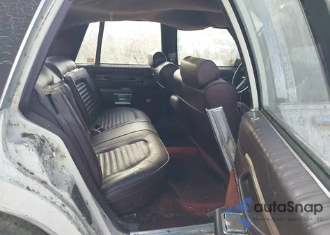 1987 Chevrolet Caprice Classic Brougham z USA, uszkodzony, nr VIN 1G1BU51H9HX206900